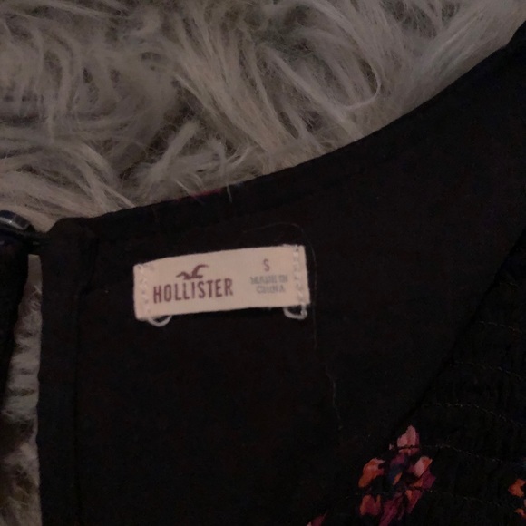 Hollister Spring Dress - Picture 2 of 4
